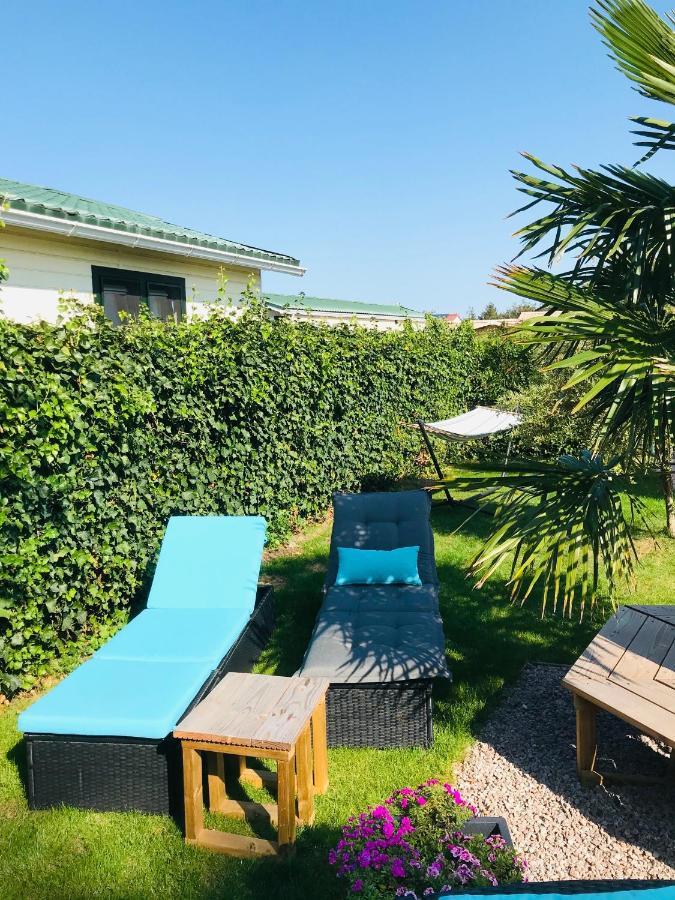 De Corner Van Zeeland Met Jacuzzi Sint Annaland Exteriör bild