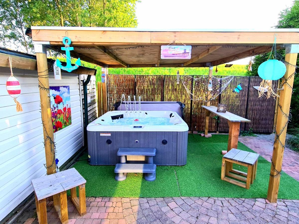 De Corner Van Zeeland Met Jacuzzi Sint Annaland Exteriör bild