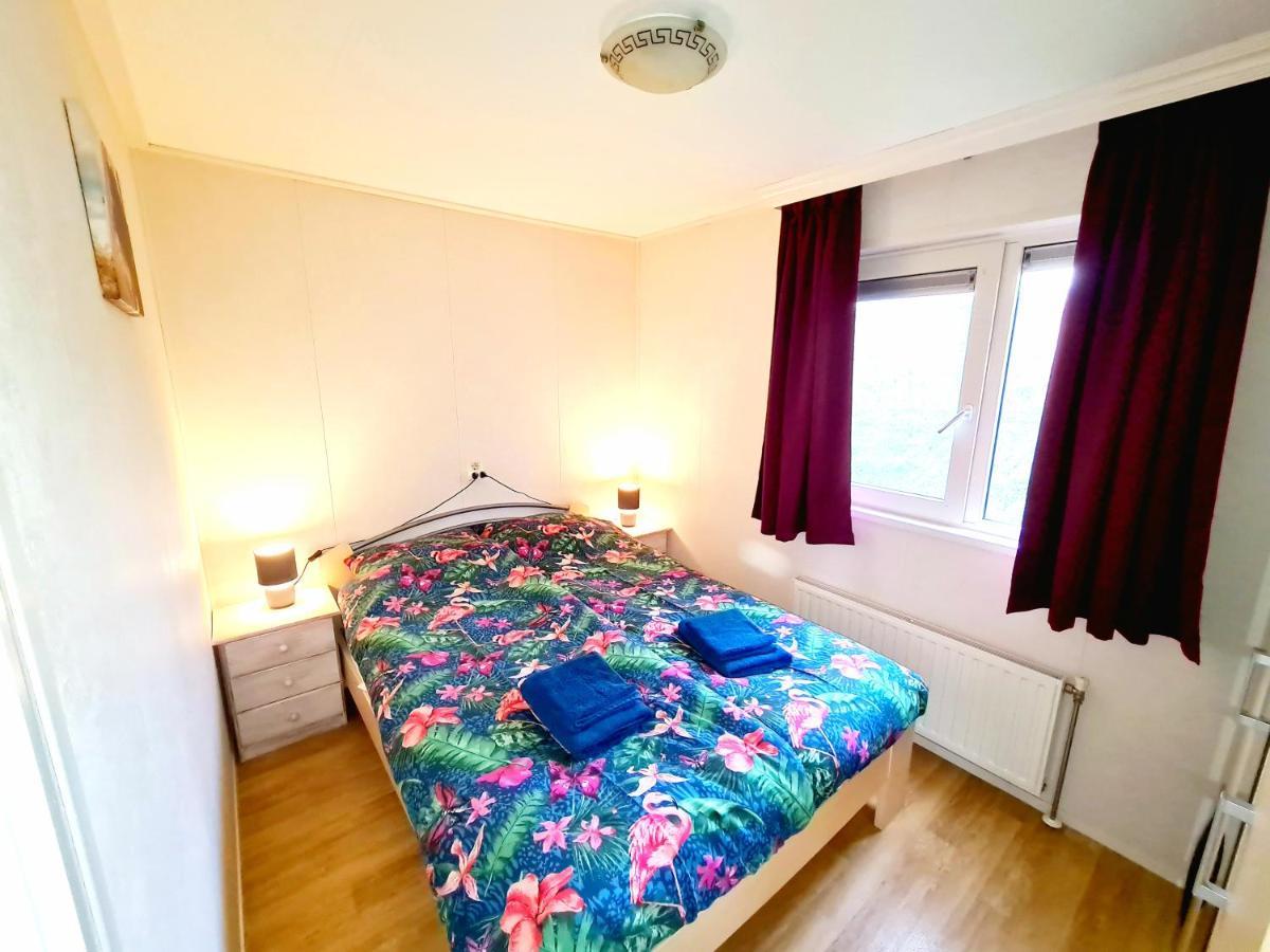 De Corner Van Zeeland Met Jacuzzi Sint Annaland Exteriör bild
