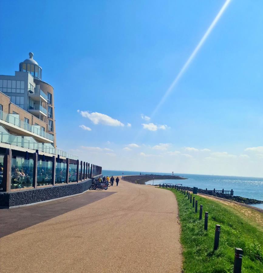 De Corner Van Zeeland Met Jacuzzi Sint Annaland Exteriör bild