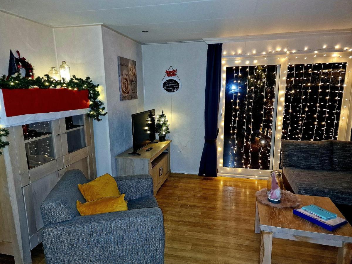 De Corner Van Zeeland Met Jacuzzi Sint Annaland Exteriör bild