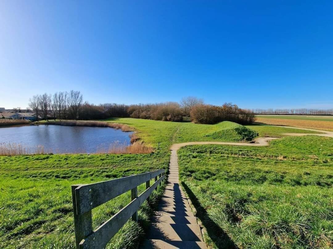 De Corner Van Zeeland Met Jacuzzi Sint Annaland Exteriör bild